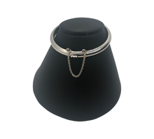 Load image into Gallery viewer, Sterling Silver Newborn Plain Bangle with safety chain and hinge opening
