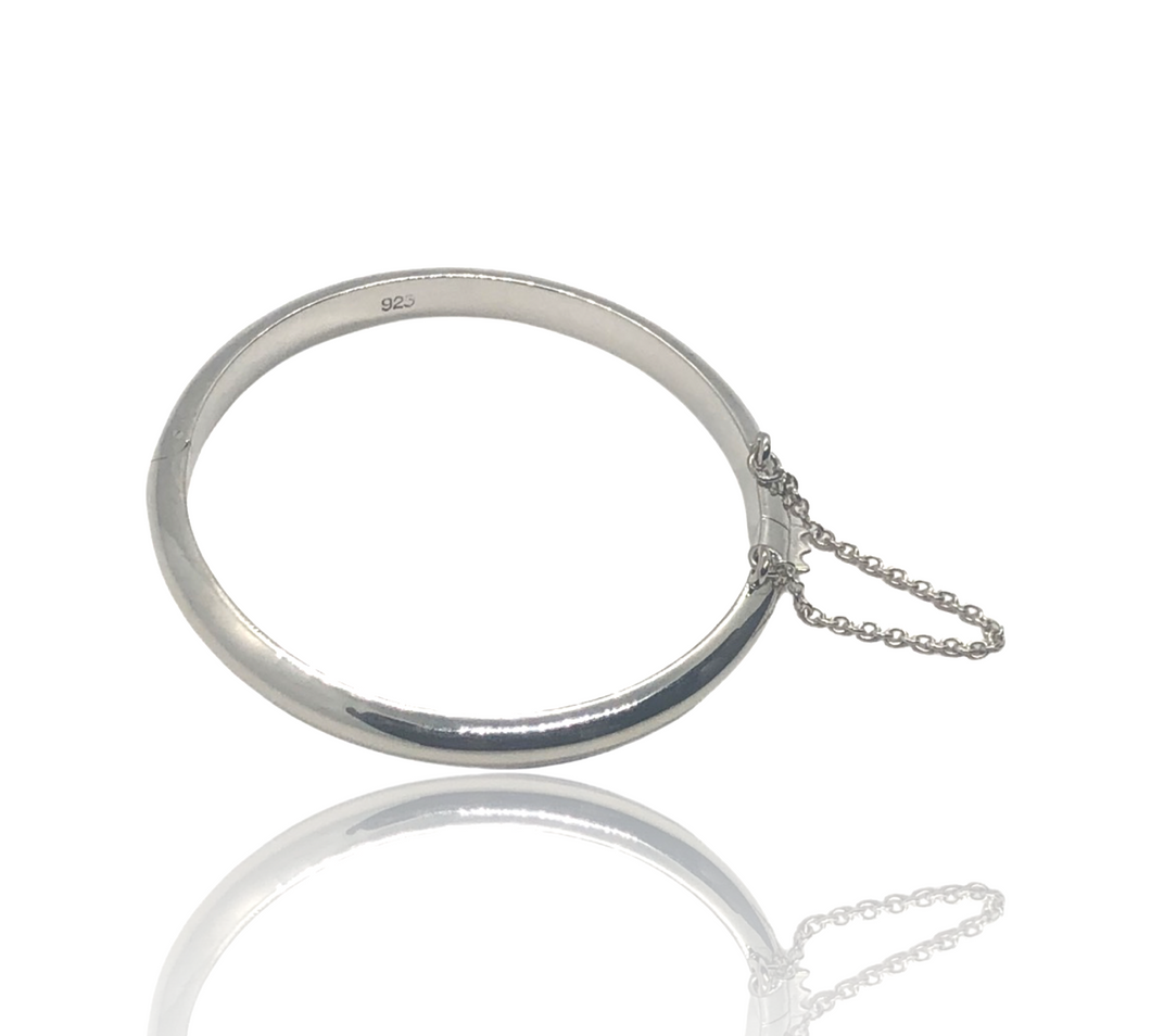 Sterling Silver Newborn Plain Bangle with safety chain and hinge opening